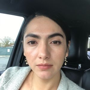 Meet your Posher, Blanca